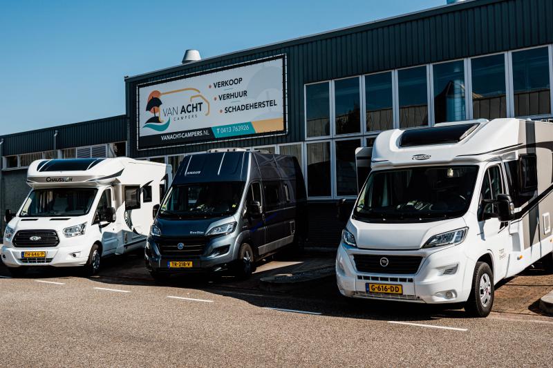 Van Acht Campers 